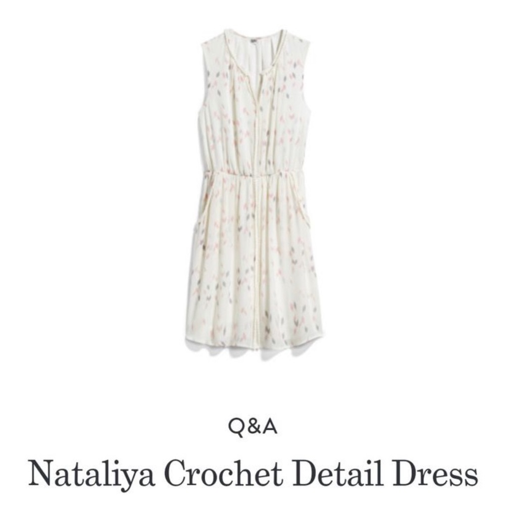 Q&A Nataliya Crochet Detail Dress (sm)